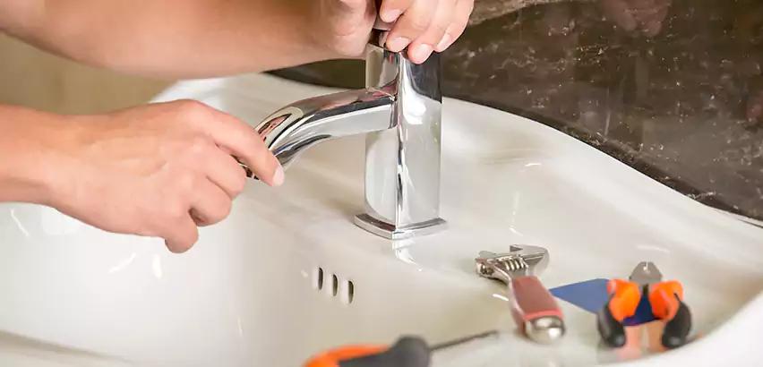 Bathtub Faucet Replacement in Gurnee